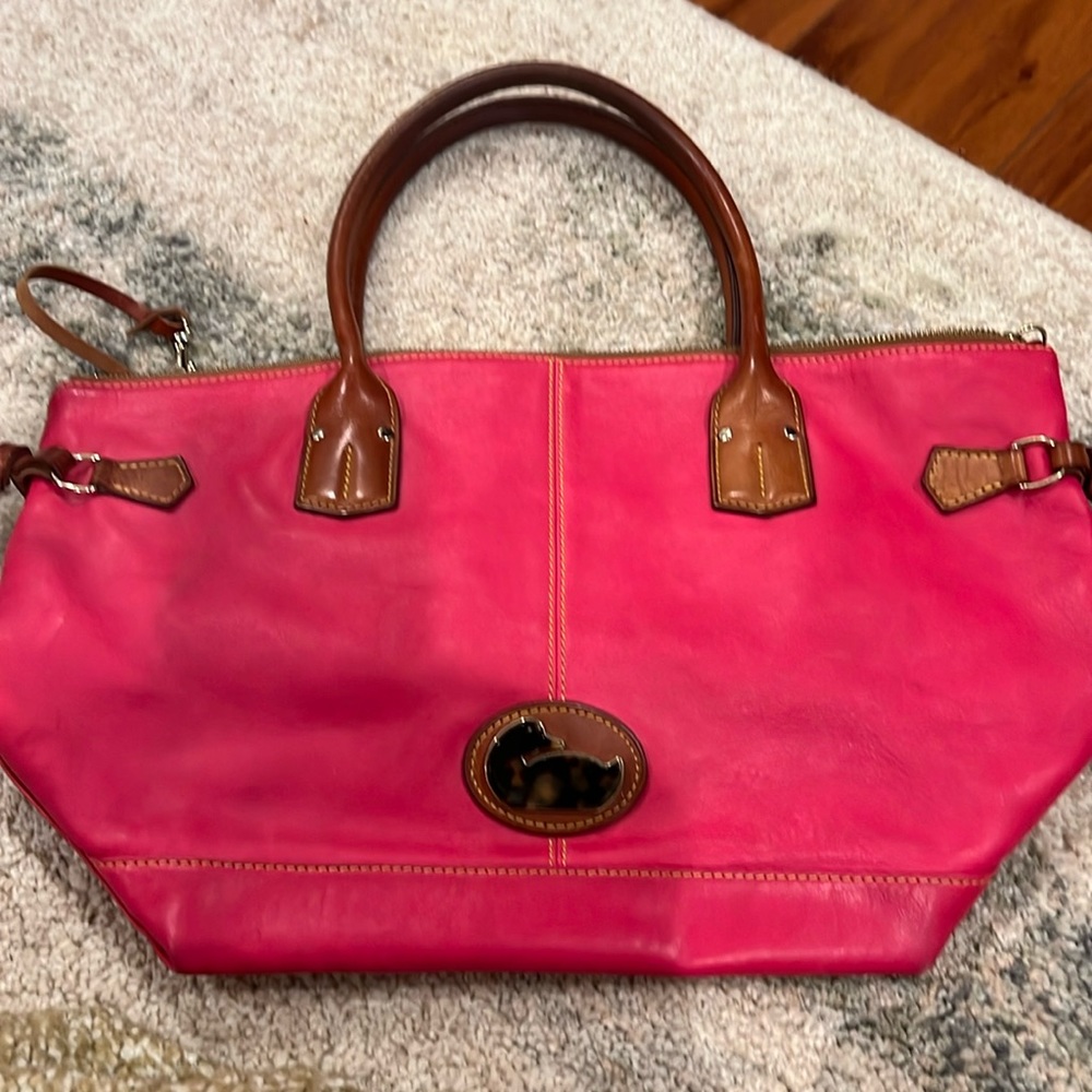 Large Dooney and Bourke tote bag